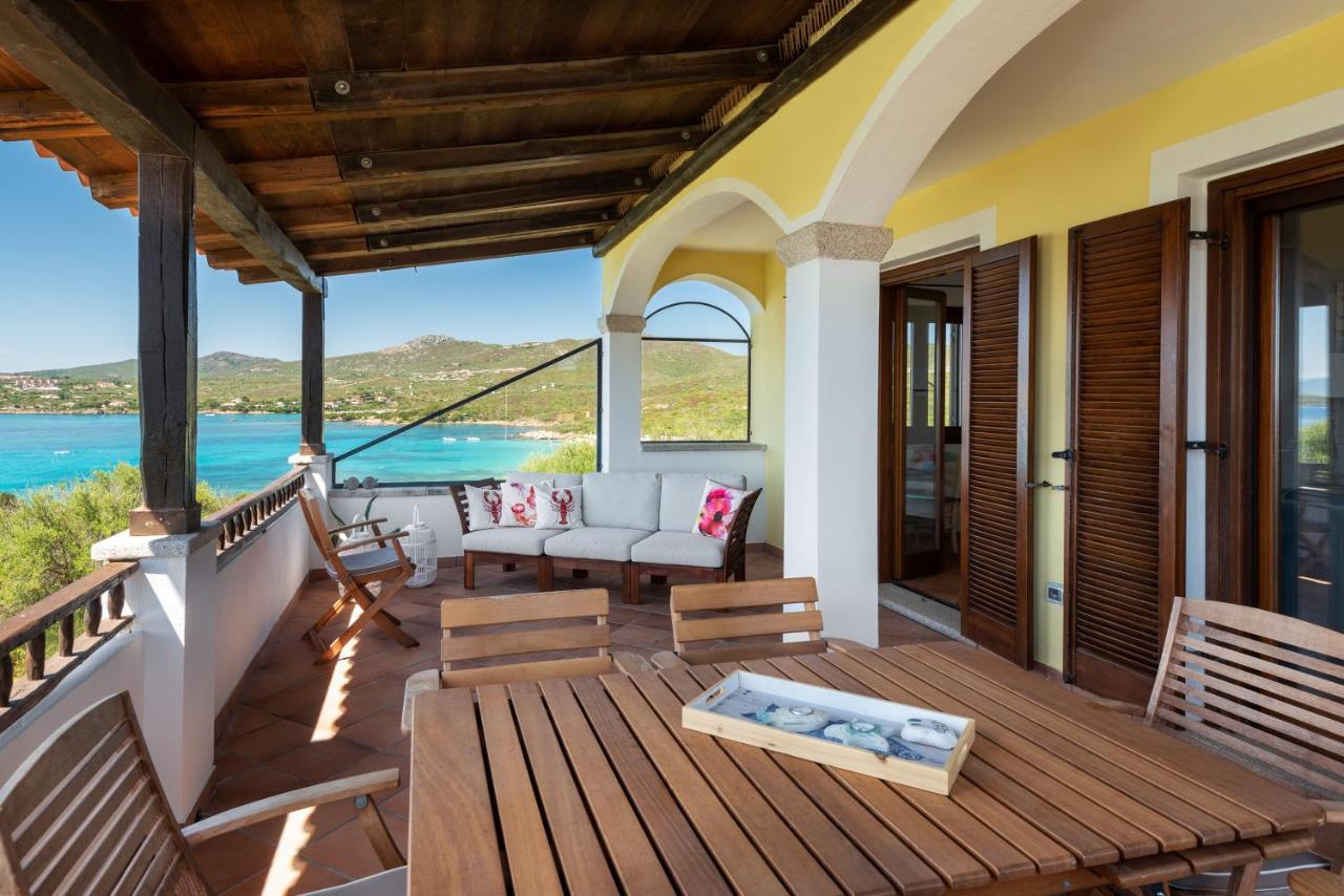 Spiaggia Bianca Pedra Rosa Golfo Aranci Bagian luar foto